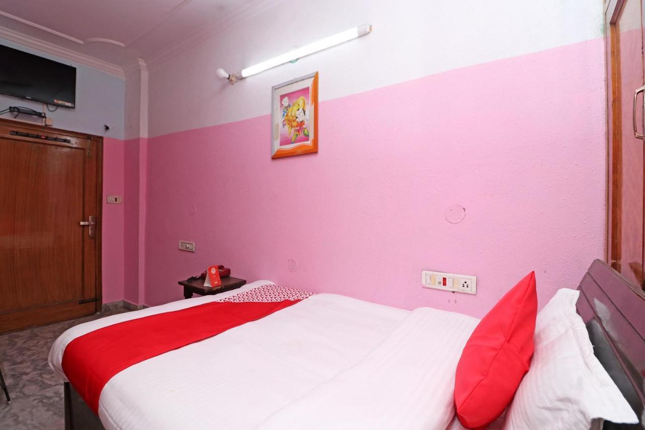 Oyo 29304 Hotel Pooja Yamuna Nagar Экстерьер фото
